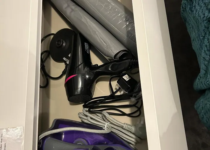 The Grove En-suite منزل للإقامة