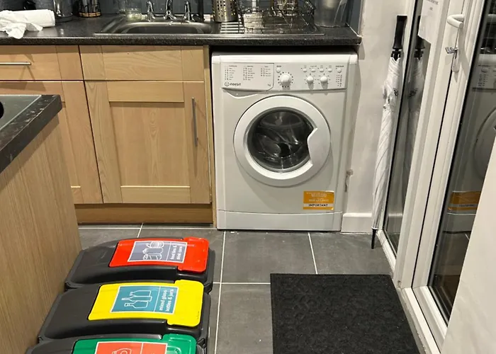 Rum i privatbostad The Grove En-suite *